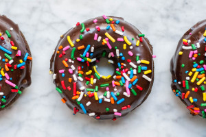 Double-Chocolate-Sprinkle-Donuts-9